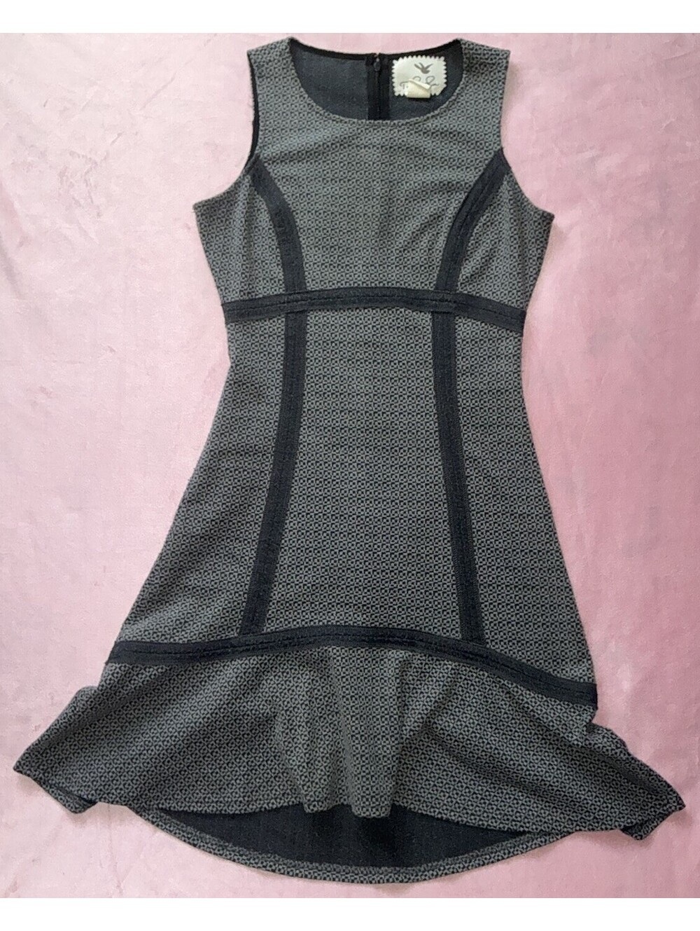 Tabitha for Anthropologie  Dress Womens Sz 2 Gray Sleeveless Flared Hem